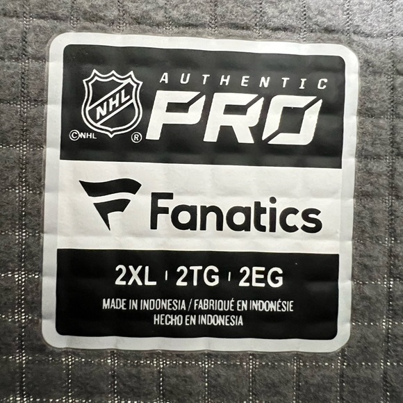 Carolina Hurricanes Fanatics Playoffs Pro Fleece Quarter-Zip Pullover - Picture 7 of 9